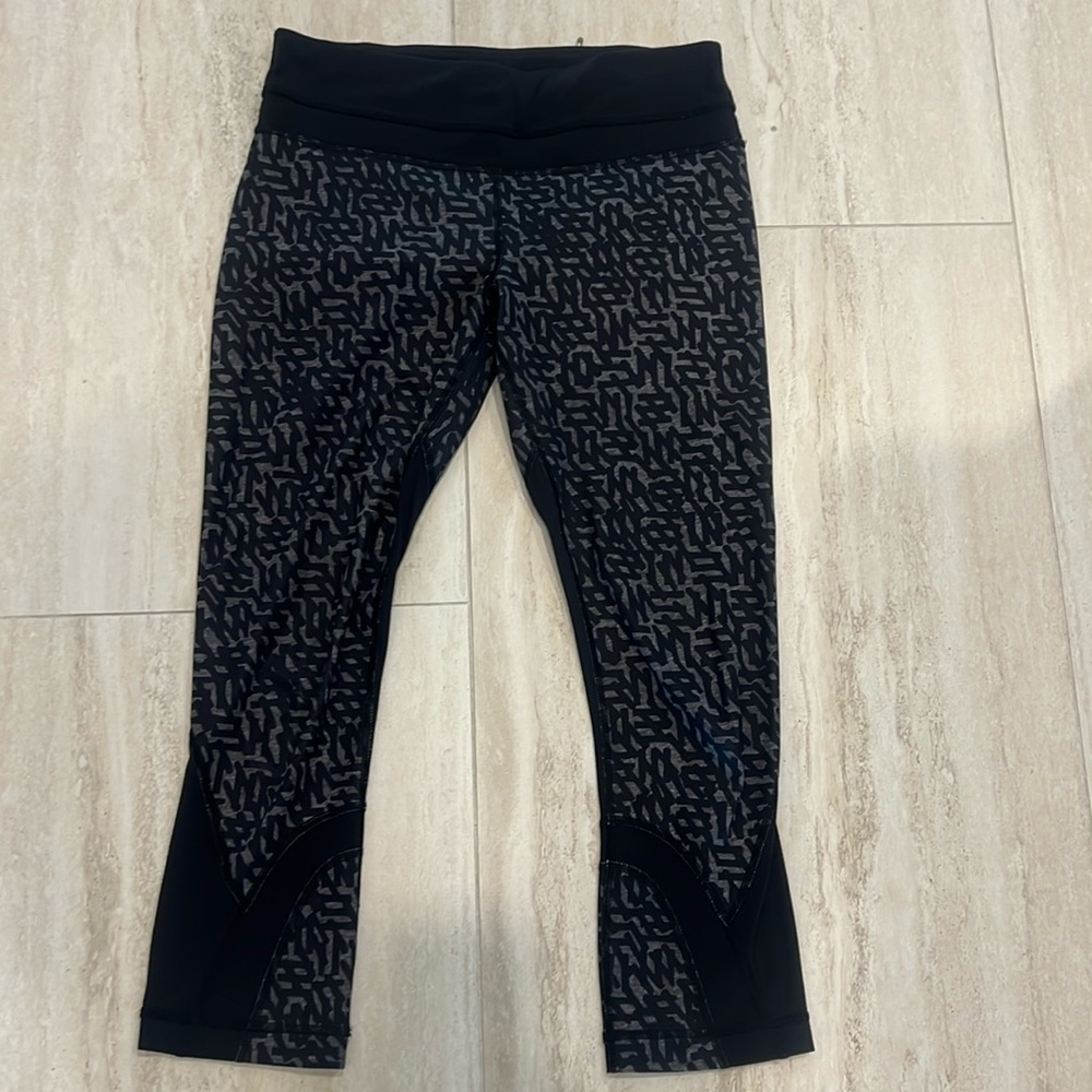Lululemon crop leggings